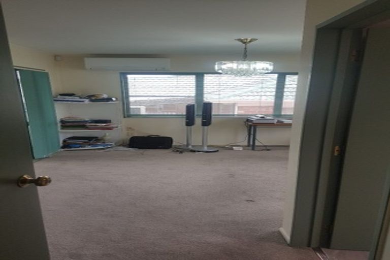 Photo of property in 39a Oakdale Road, Mount Roskill, Auckland, 1041