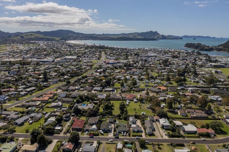 Photo of property in 11 White Street, Whitianga, 3510