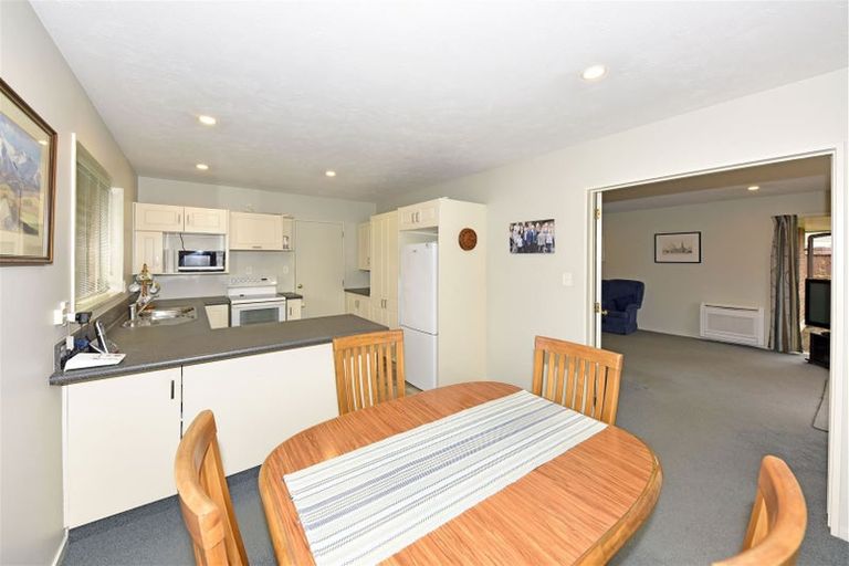 Photo of property in 1/119 Harewood Road, Papanui, Christchurch, 8053