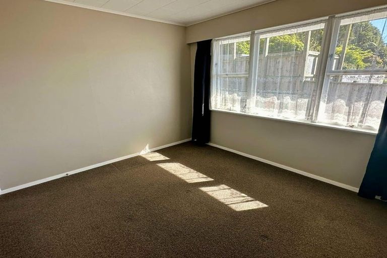 Photo of property in 2/26 Puriri Street, Wainuiomata, Lower Hutt, 5014