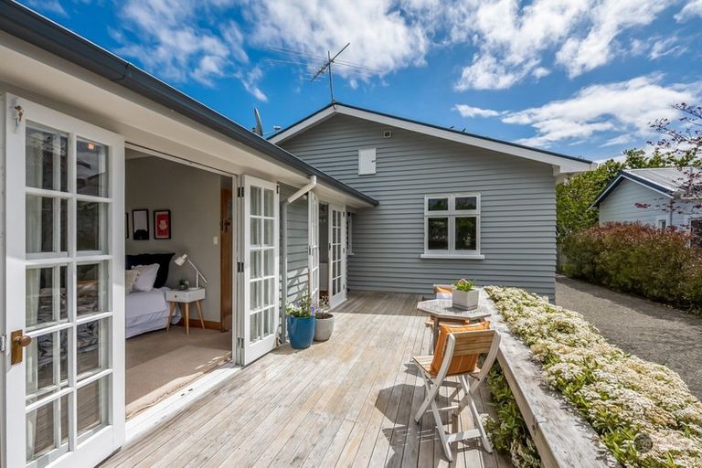 Photo of property in 24 Fitzherbert Street, Alicetown, Lower Hutt, 5010