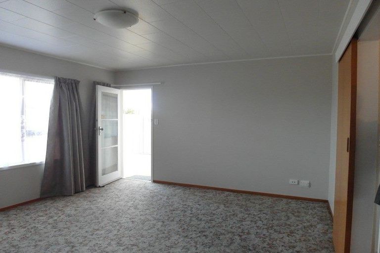 Photo of property in 2 Norwich Crescent, Tamatea, Napier, 4112