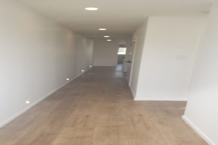 Photo of property in 21 Biokovo Street, Massey, Auckland, 0614