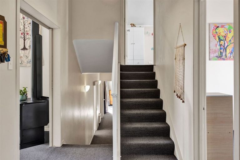 Photo of property in 14a Turi Street, Welbourn, New Plymouth, 4312