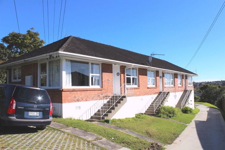 Photo of property in 61 Ocean View Road, Hillcrest, Auckland, 0627