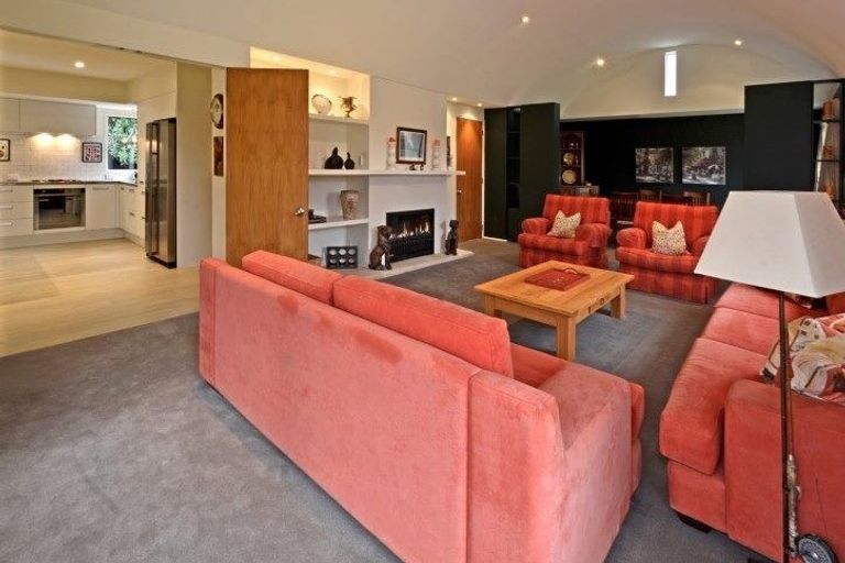 Photo of property in 22 Queens Avenue, Merivale, Christchurch, 8014