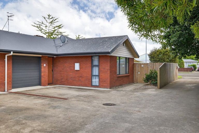 Photo of property in 110a Church Street, West End, Palmerston North, 4412