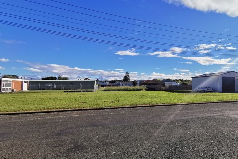 Photo of property in 3 Hunter-brown Street, Wairoa, 4108