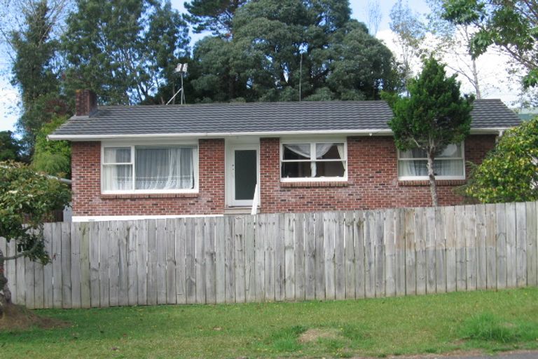 Photo of property in 56 Stottholm Road, Titirangi, Auckland, 0604