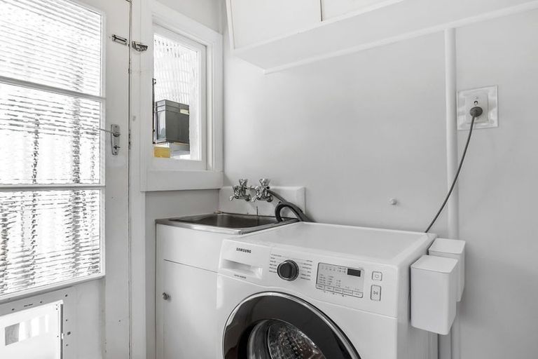 Photo of property in 83 Tahuna Road, Tainui, Dunedin, 9013