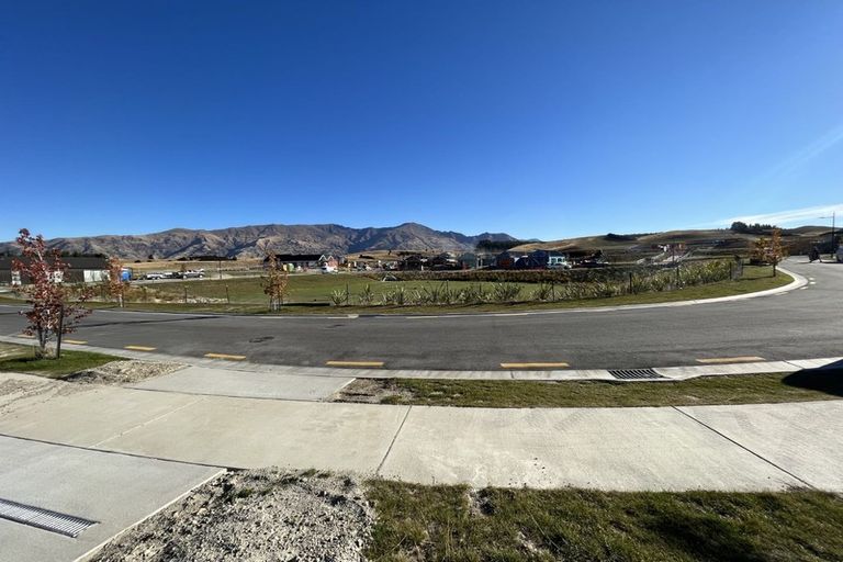 Photo of property in 37 Aronui Road, Bridge Hill, Alexandra, 9320