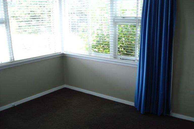 Photo of property in 26 Pinehurst Crescent, Russley, Christchurch, 8042