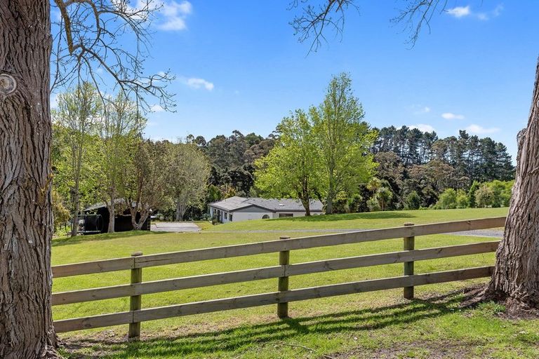 Photo of property in 51 Screen Road, Coatesville, Albany, 0793