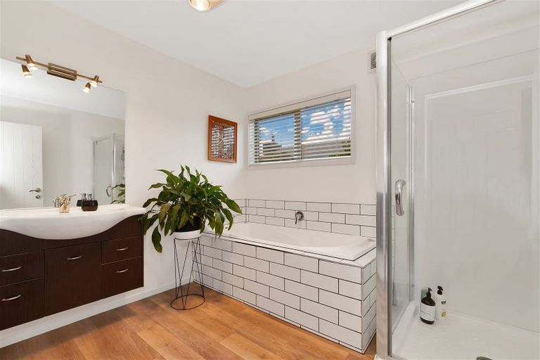 Photo of property in 2 Ormandy Court, Amberley, 7410