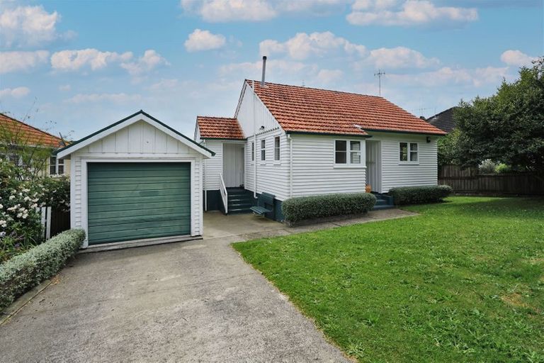 Photo of property in 27 Bledisloe Terrace, Hamilton East, Hamilton, 3216