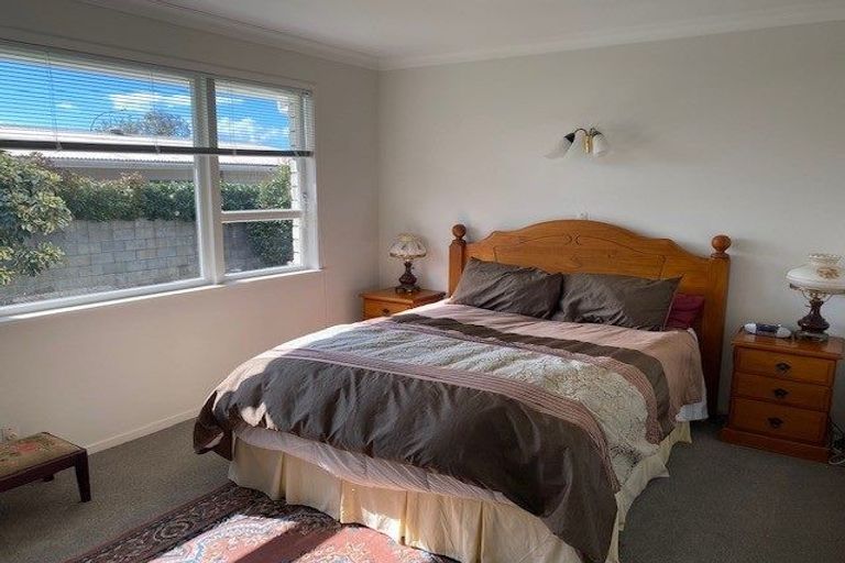 Photo of property in 4 Linklater Avenue, Bellevue, Tauranga, 3110