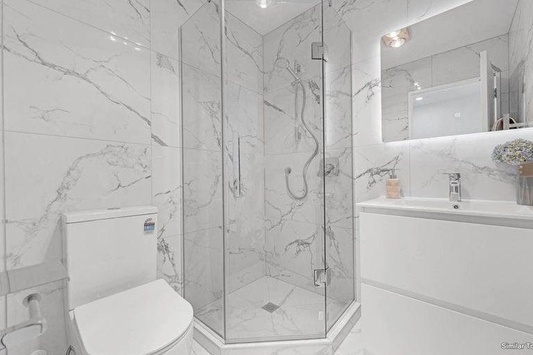 Photo of property in 5/17 Barneys Farm Road, Clendon Park, Auckland, 2103