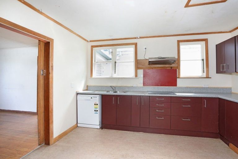 Photo of property in 4 Station Road, Hunterville, 4730