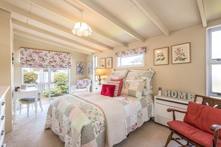 Photo of property in 2/42 Harker Street, Spreydon, Christchurch, 8024