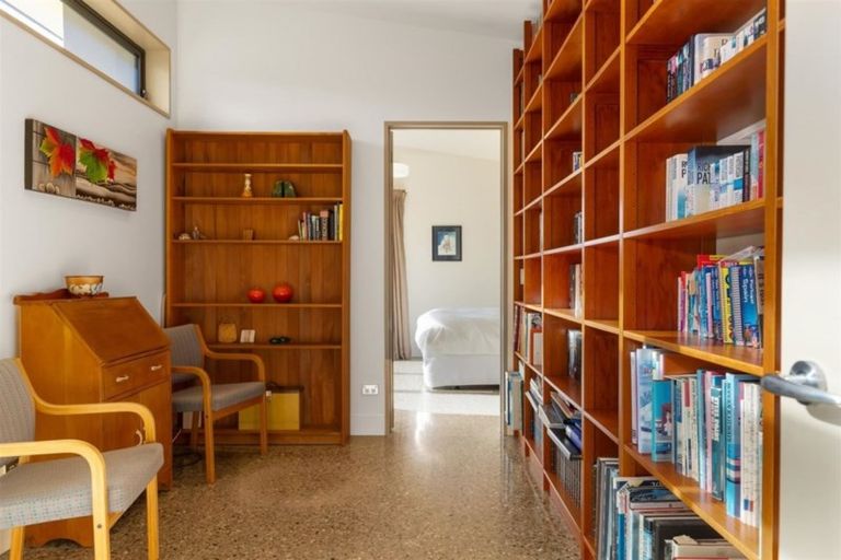 Photo of property in 31 Hardie Place, Albert Town, Wanaka, 9305