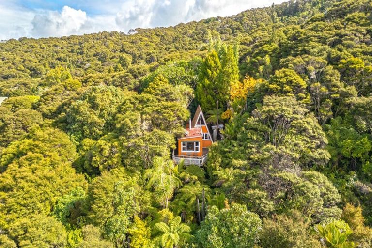 Photo of property in 486 Tuateawa Road, Tuateawa, Coromandel, 3583