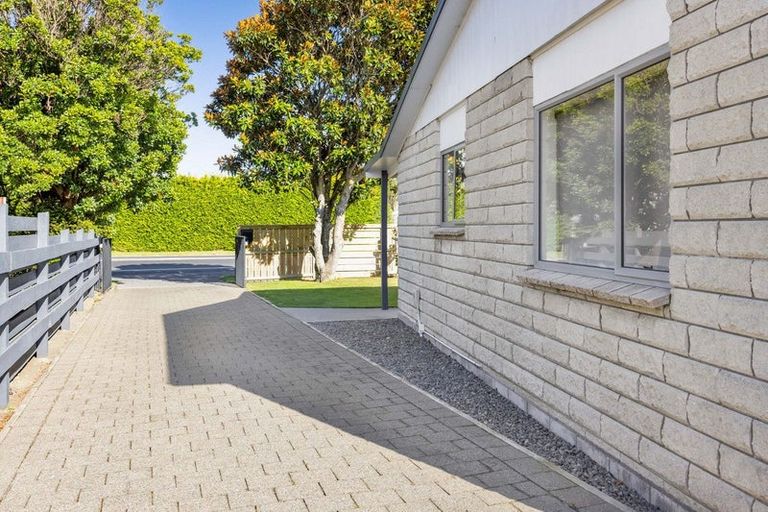 Photo of property in 212 Waihi Road, Hawera, 4610