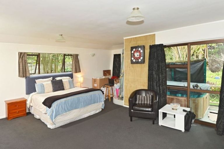 Photo of property in 1271 State Highway 1, Oakleigh, Whangarei, 0171