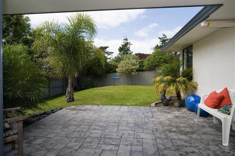 Photo of property in 20 Excelsa Place, Albany, Auckland, 0632