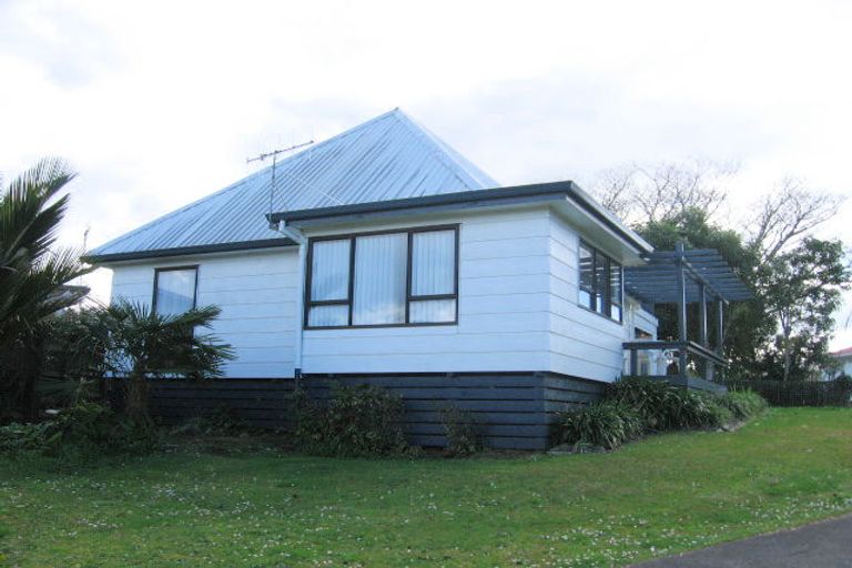 Photo of property in 107b Durrant Drive, Whangamata, 3620