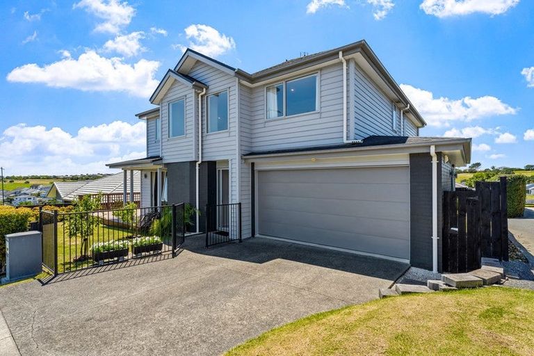 Photo of property in 29 Discovery Drive, Gulf Harbour, Whangaparaoa, 0930