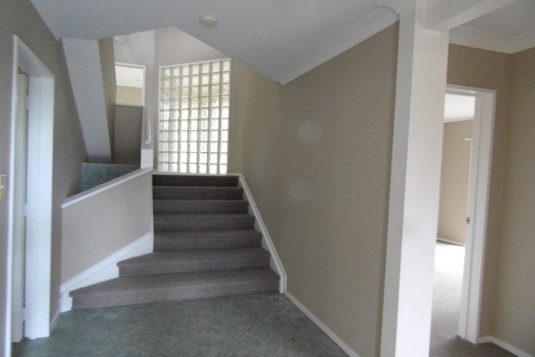 Photo of property in 1/100 Simmental Crescent, Somerville, Auckland, 2014