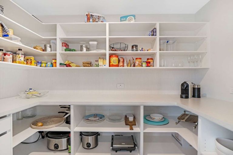 Photo of property in 4 Hunter Lane, Amberley, 7410