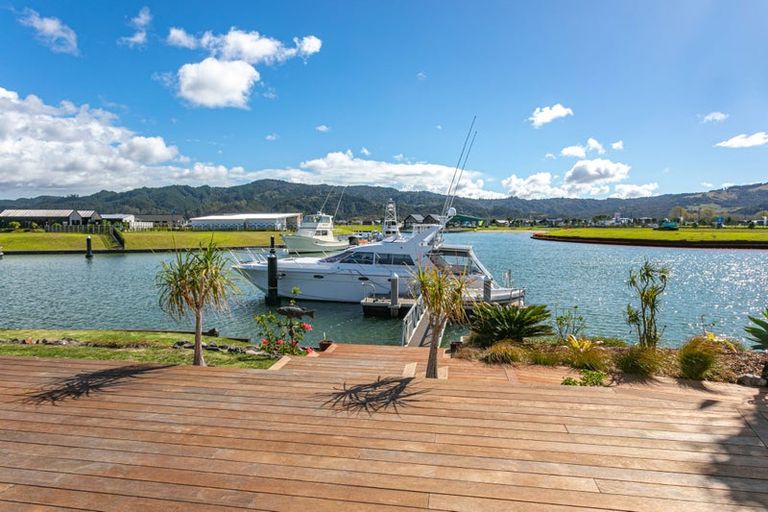 Photo of property in 7 Capstan Crescent, Whitianga, 3510