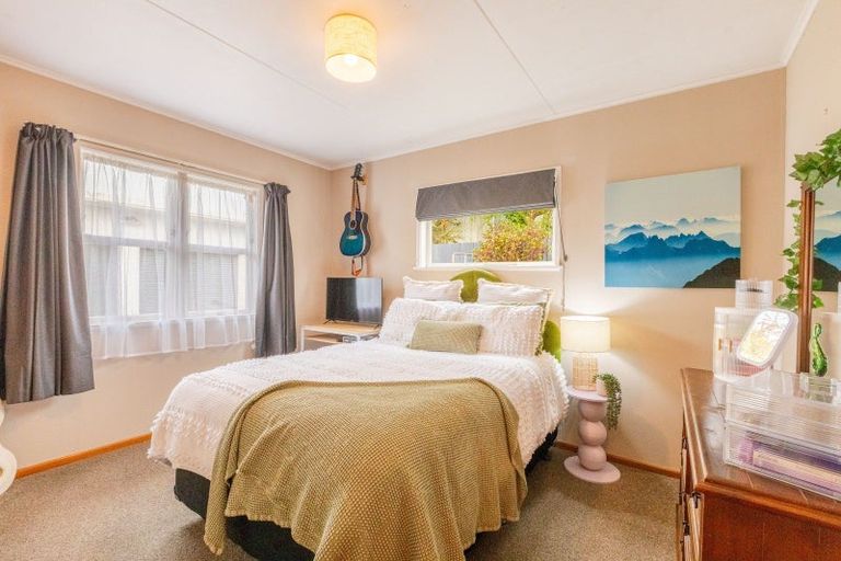 Photo of property in 12 Tutanekai Street, Waipukurau, 4200