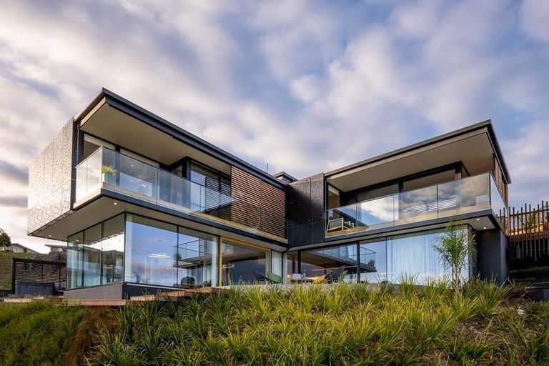 Photo of property in 4 Fairburn Place, Kaiteriteri, 7197