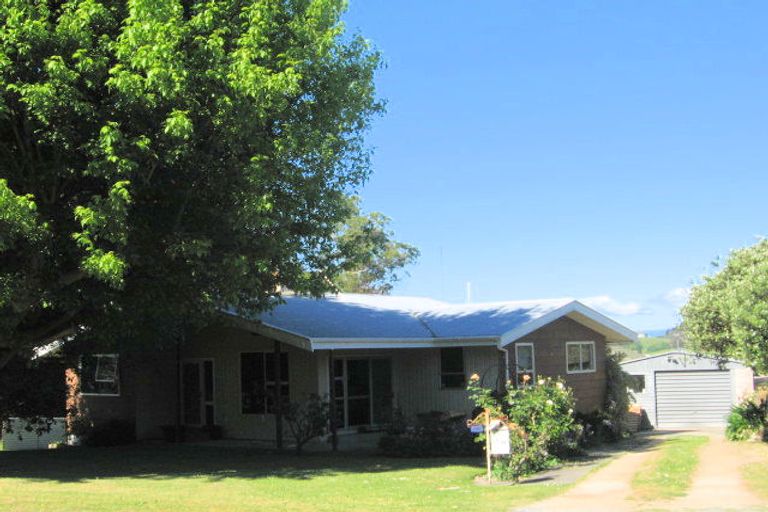Photo of property in 227 Tyndall Road, Outer Kaiti, Gisborne, 4010