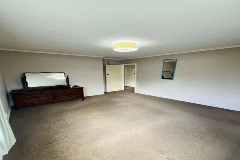 Photo of property in 36 Springbank Street, Bryndwr, Christchurch, 8053