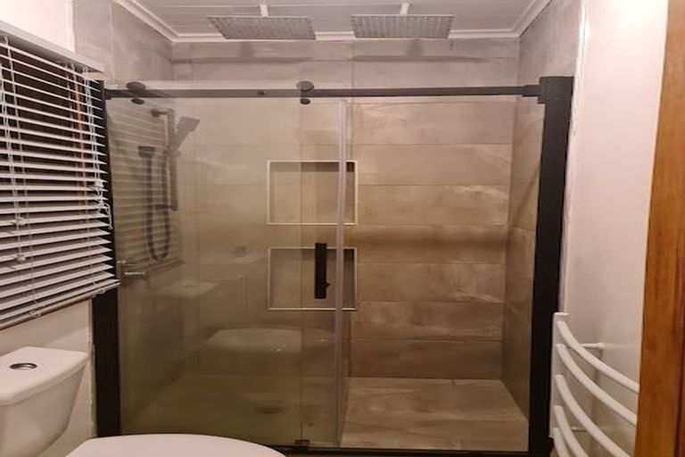 Photo of property in 6 Tawa Street, Tokomaru, Palmerston North, 4474