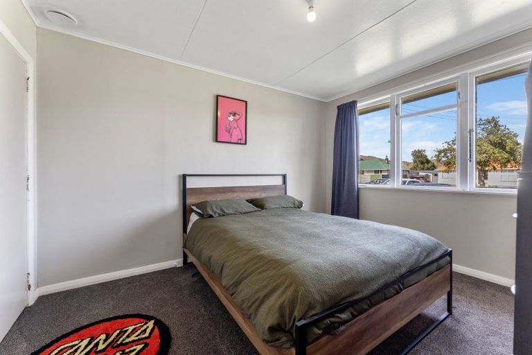 Photo of property in 83 Grey Street, Shannon, 4821