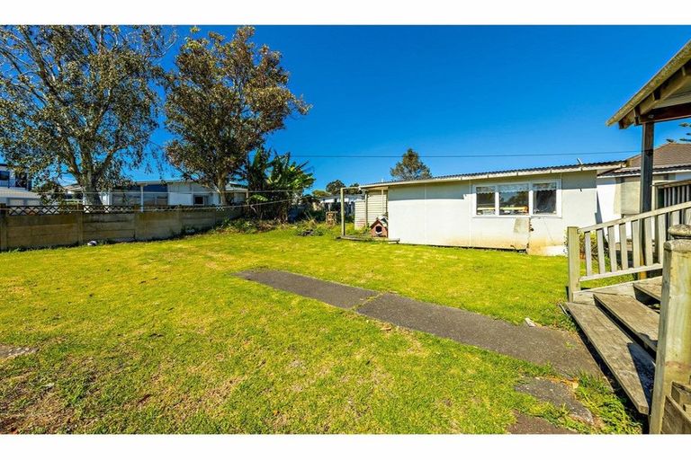 Photo of property in 12 Nicola Place, Mangere, Auckland, 2022