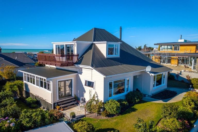 Photo of property in 17 Te Weka Street, Maori Hill, Timaru, 7910