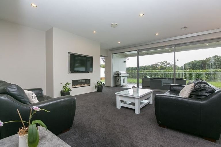 Photo of property in 9 Parkvue Drive, Bell Block, New Plymouth, 4312