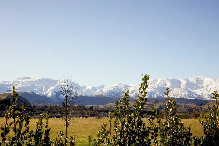 Photo of property in Kawarau Heights, 77 Kawarau Heights Boulevard, Lake Hayes, Queenstown, 9304