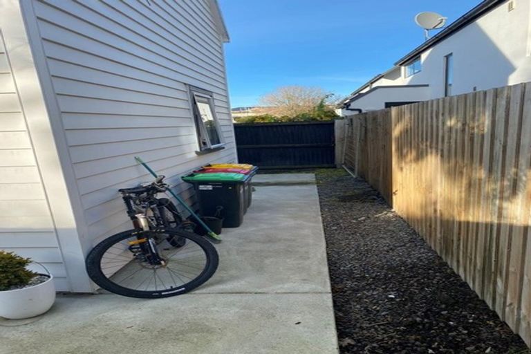 Photo of property in 327 Barbadoes Street, Christchurch Central, Christchurch, 8011