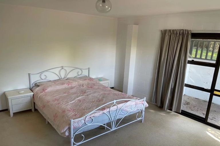 Photo of property in 60 Porritt Avenue, Chatswood, Auckland, 0626