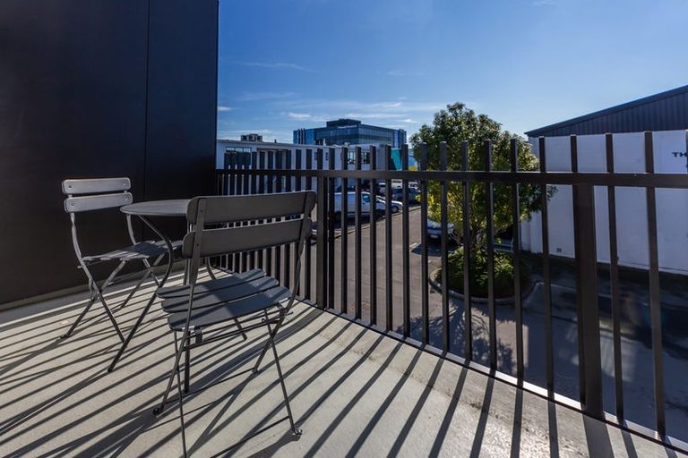 Photo of property in 2/6 Waverley Street, Sydenham, Christchurch, 8023