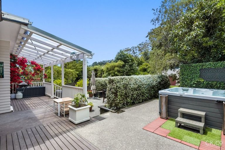 Photo of property in 465 Stokes Valley Road, Stokes Valley, Lower Hutt, 5019