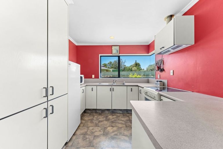 Photo of property in 6a Penrod Drive, Bell Block, New Plymouth, 4312