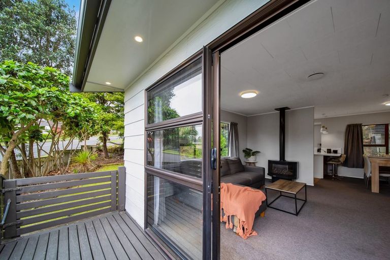 Photo of property in 8 Puketotara Street, Highlands Park, New Plymouth, 4312
