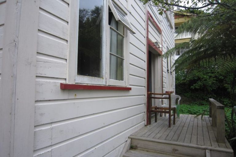 Photo of property in 19 Essex Street, Aro Valley, Wellington, 6021